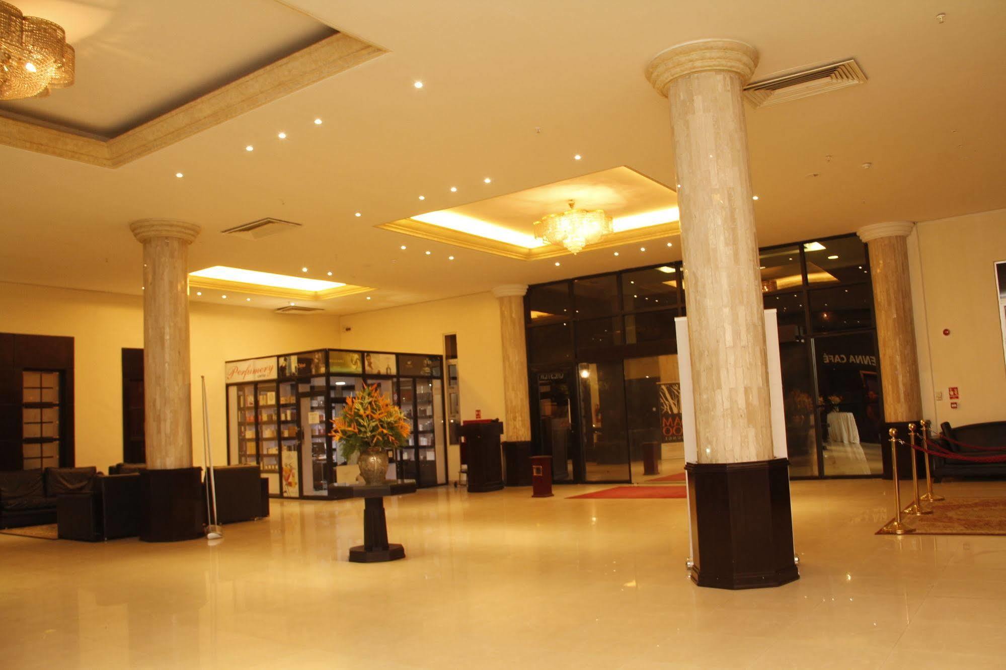 Transcorp Hotels Calabar Exterior photo